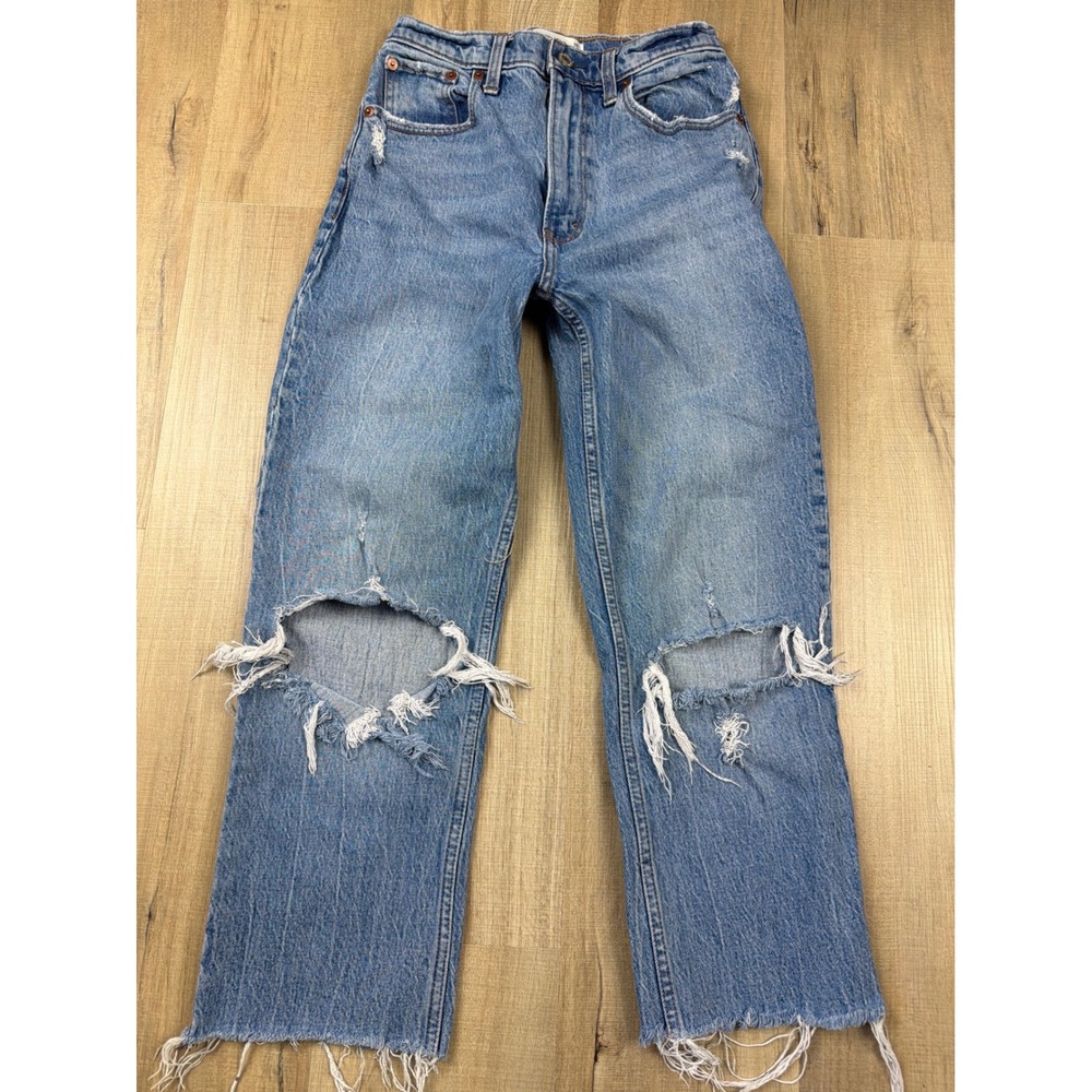 Abercrombie & Fitch 90s Straight Ultra High Rise Curve Love Distressed Jeans 26‎